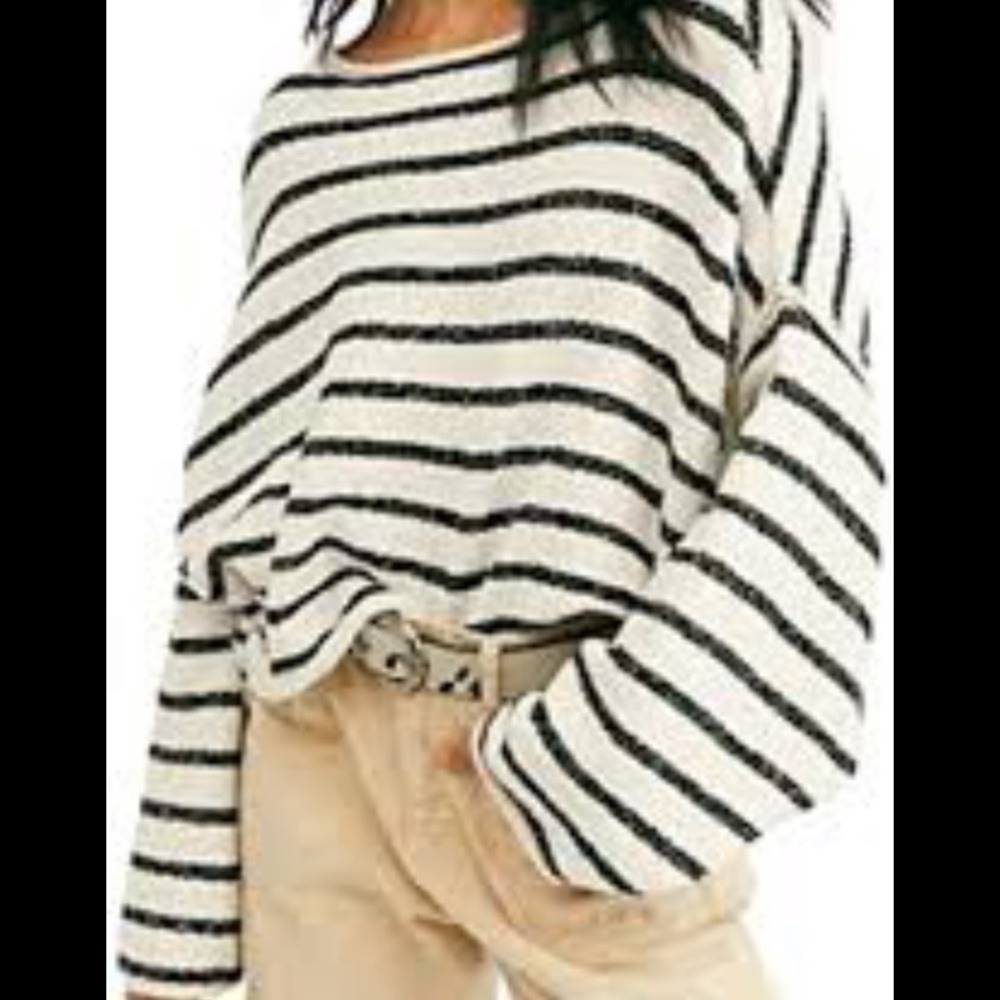 Free People Xsmall black and white sweater